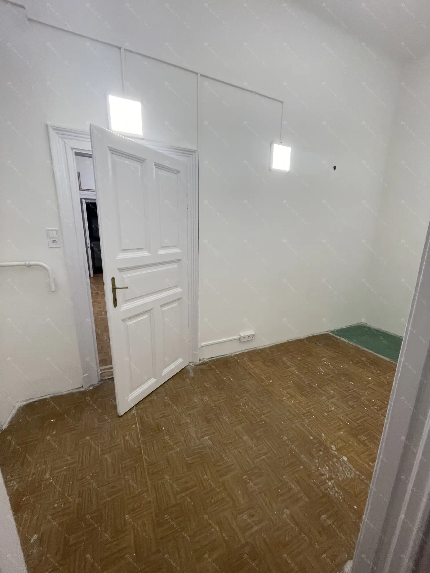 Kiadó albérlet 320000 Ft/hó áron: Budapest, VII. kerület  Dózsa György út. Mérete: 100 nm, 4 szobás | Alberlet.hu - 6632000