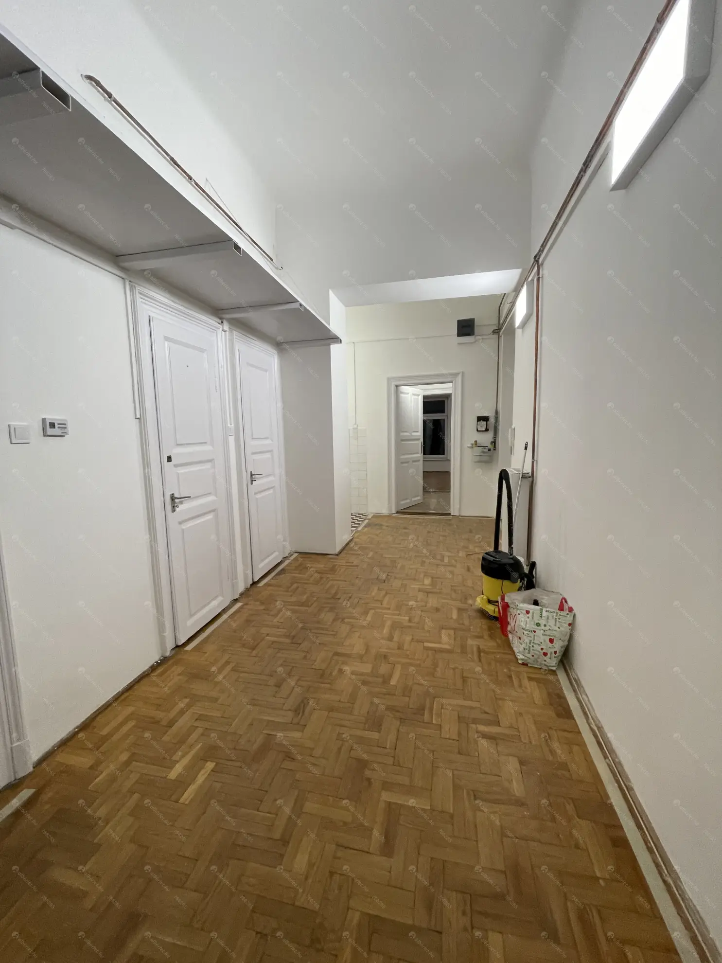 Kiadó albérlet 320000 Ft/hó áron: Budapest, VII. kerület  Dózsa György út. Mérete: 100 nm, 4 szobás | Alberlet.hu - 6632010