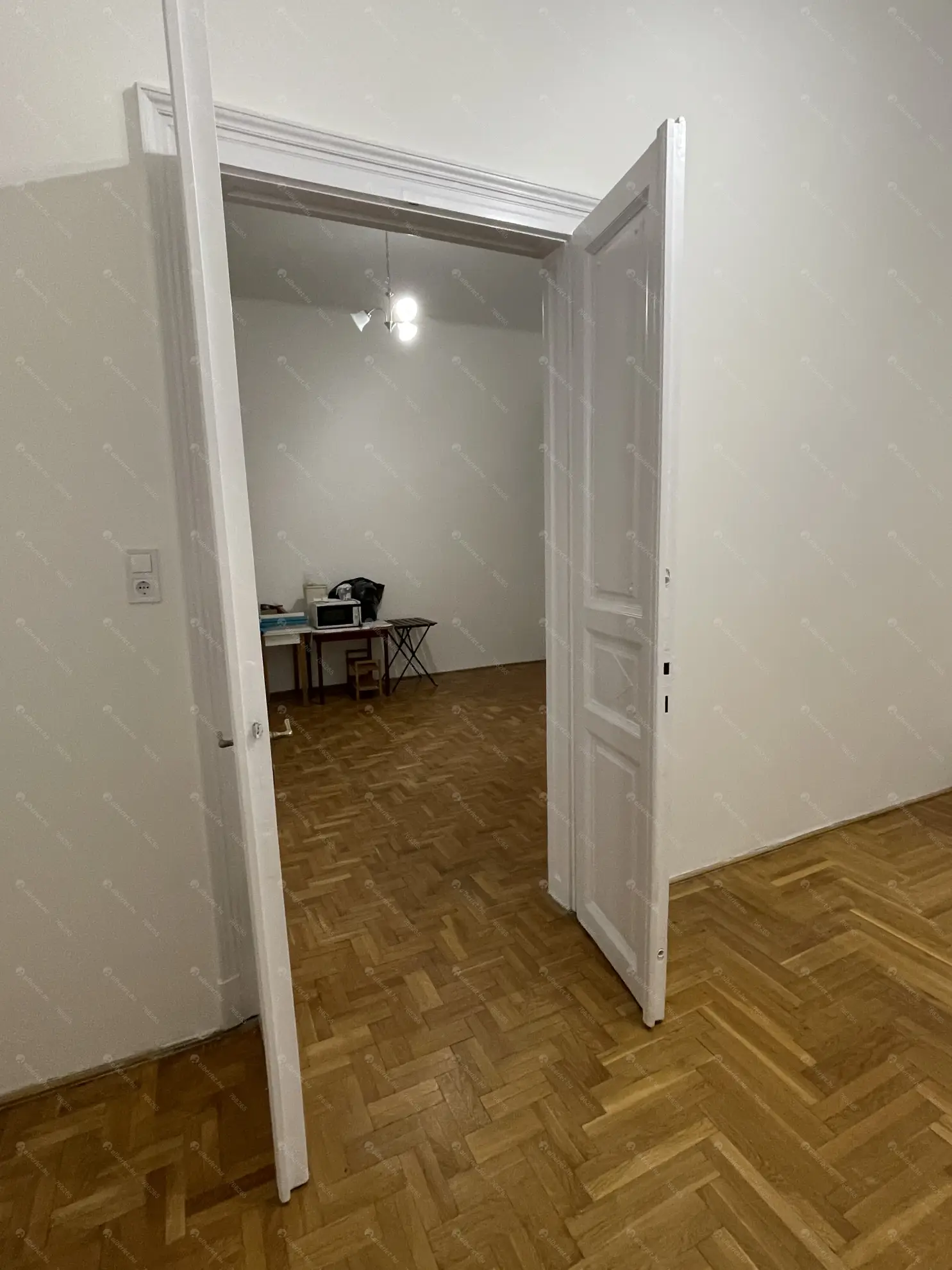 Kiadó albérlet 320000 Ft/hó áron: Budapest, VII. kerület  Dózsa György út. Mérete: 100 nm, 4 szobás | Alberlet.hu - 6632027