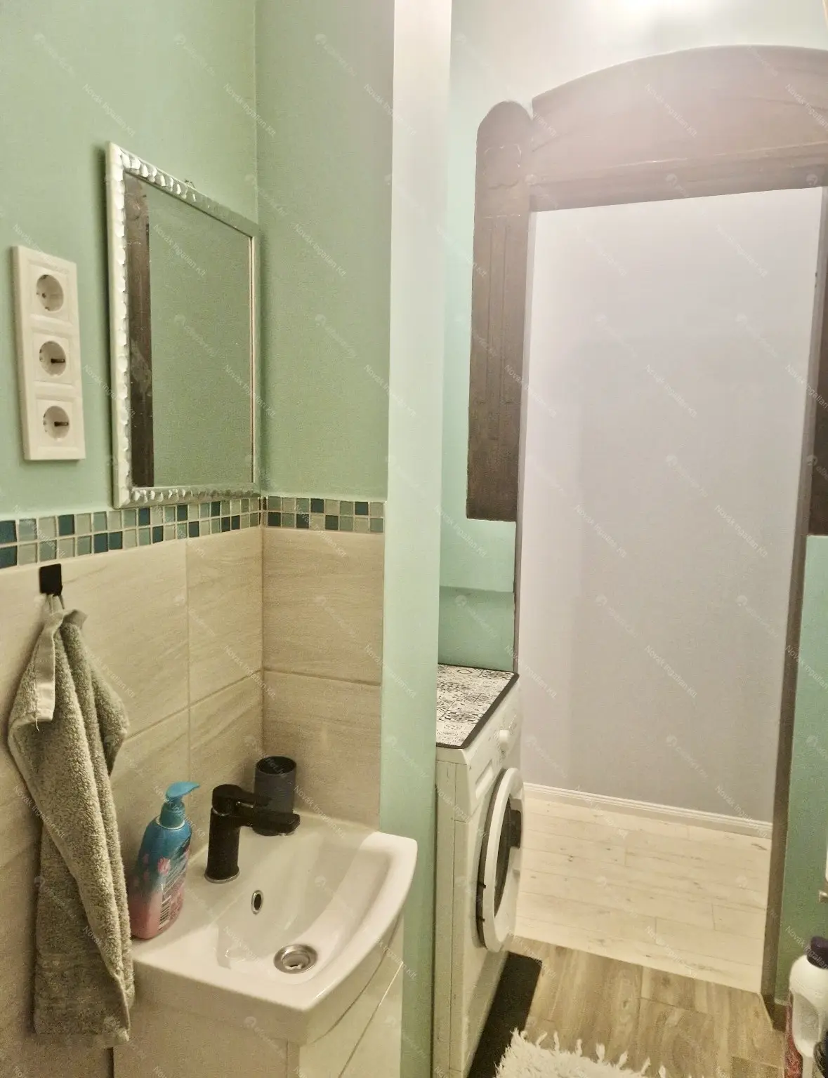 Kiadó albérlet 220000 Ft/hó áron: Budapest, VII. kerület  Dózsa György út. Mérete: 40 nm, 2 szobás | Alberlet.hu - 6678572