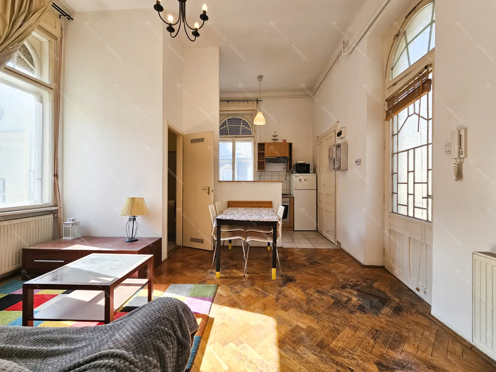 Kiadó albérlet 220000 Ft/hó áron: Budapest, VII. kerület  Dózsa György út. Mérete: 42 nm, 2 szobás | Alberlet.hu - 6669329