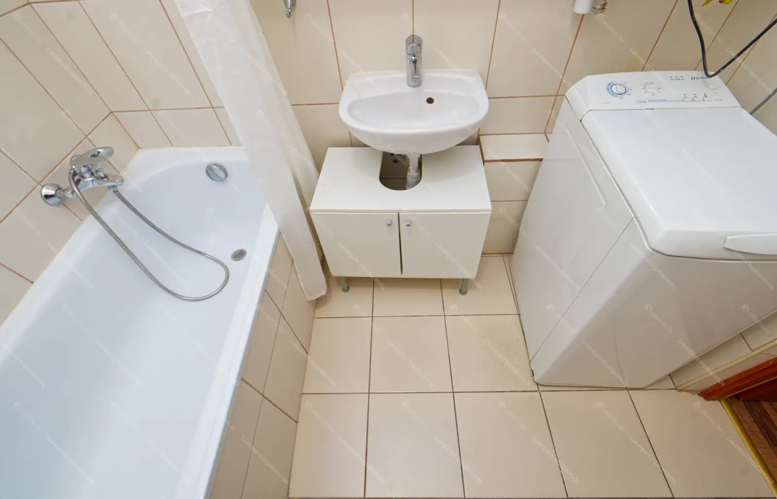 Kiadó albérlet 250000 Ft/hó áron: Budapest, VII. kerület  Dózsa György út. Mérete: 45 nm, 2 szobás | Alberlet.hu - 6674225