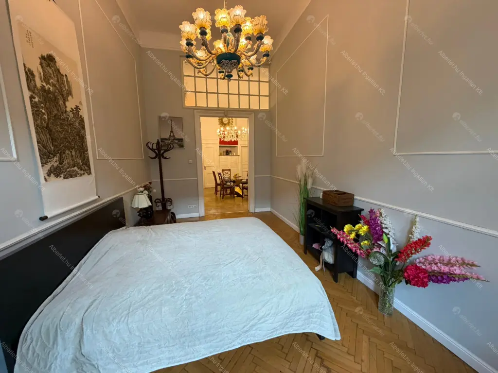 Kiadó albérlet 626000 Ft/hó áron: Budapest, VII. kerület  Erzsébet körút. Mérete: 150 nm, 4 szobás | Alberlet.hu - 6671004