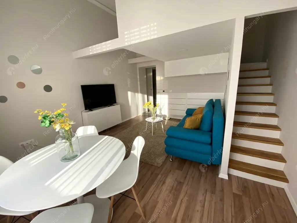 Kiadó albérlet 220000 Ft/hó áron: Budapest, VII. kerület  Erzsébet körút. Mérete: 35 nm, 1 szobás | Alberlet.hu - 6573789