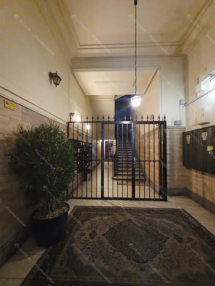 Kiadó albérlet 200000 Ft/hó áron: Budapest, VII. kerület  Erzsébet körút. Mérete: 38 nm, 1 szobás | Alberlet.hu - 6703141