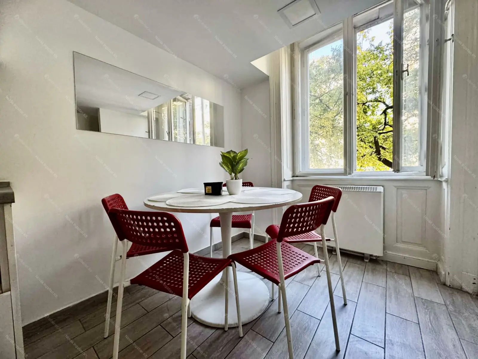 Kiadó albérlet 290000 Ft/hó áron: Budapest, VII. kerület  Erzsébet körút. Mérete: 40 nm, 1 szobás | Alberlet.hu - 6675570