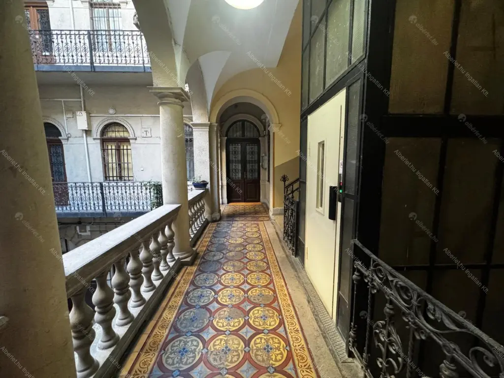 Kiadó albérlet 230000 Ft/hó áron: Budapest, VII. kerület  Erzsébet körút. Mérete: 40 nm, 2 szobás | Alberlet.hu - 6705490