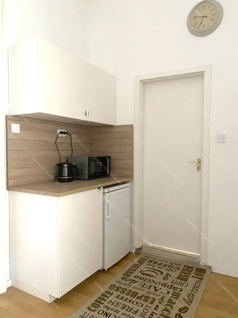 Kiadó albérlet 341000 Ft/hó áron: Budapest, VII. kerület  Erzsébet körút. Mérete: 50 nm, 2 szobás | Alberlet.hu - 6657573