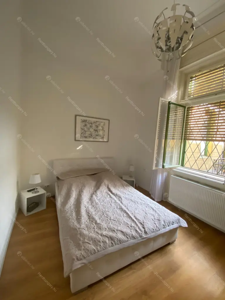 Kiadó albérlet 350000 Ft/hó áron: Budapest, VII. kerület  Erzsébet körút. Mérete: 50 nm, 2 szobás | Alberlet.hu - 6675408