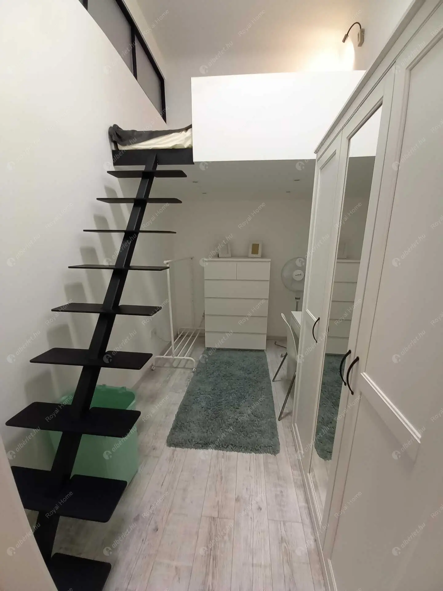 Kiadó albérlet 260000 Ft/hó áron: Budapest, VII. kerület  Erzsébet körút. Mérete: 55 nm, 1 szobás | Alberlet.hu - 6455614