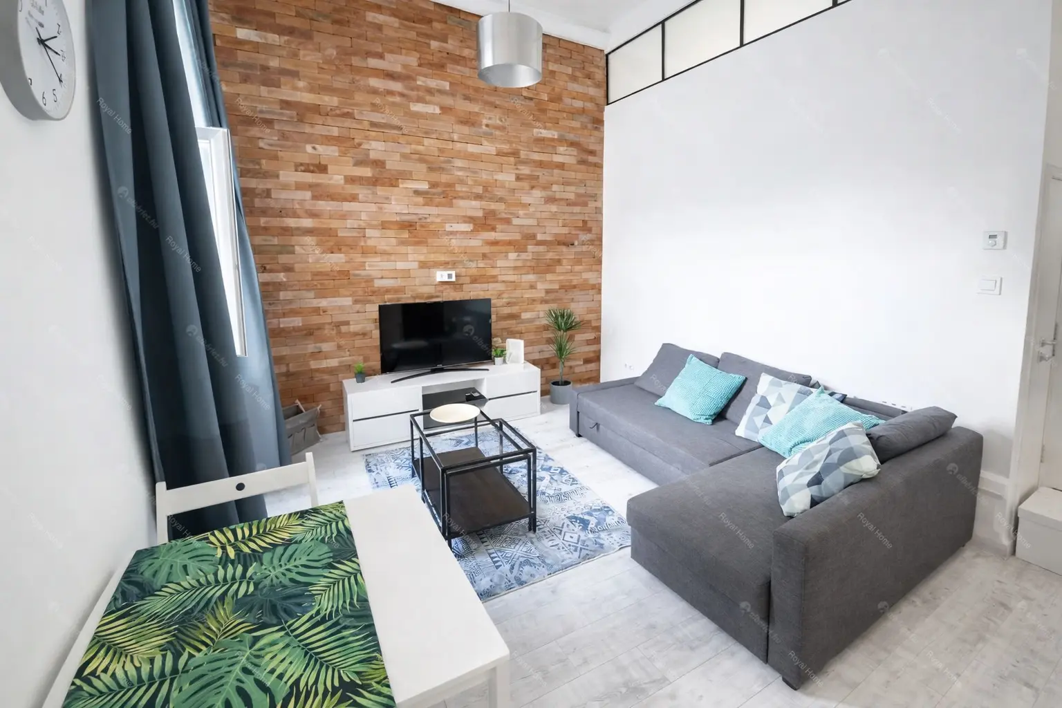 Kiadó albérlet 260000 Ft/hó áron: Budapest, VII. kerület  Erzsébet körút. Mérete: 55 nm, 1 szobás | Alberlet.hu - 6704761