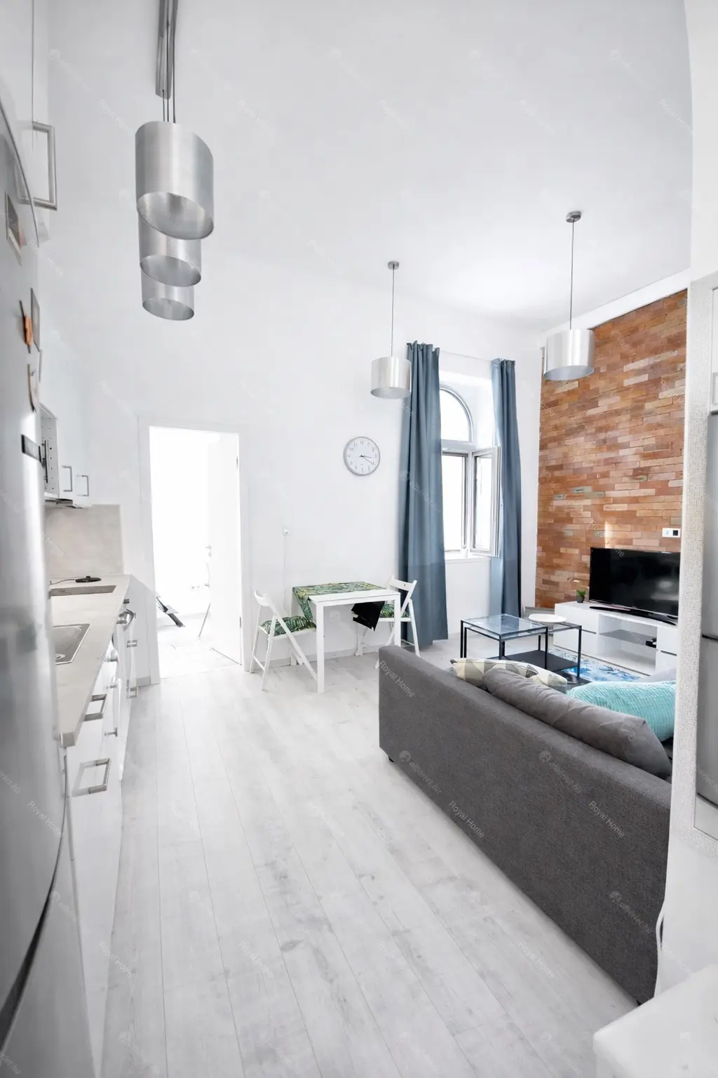 Kiadó albérlet 260000 Ft/hó áron: Budapest, VII. kerület  Erzsébet körút. Mérete: 55 nm, 1 szobás | Alberlet.hu - 6704769