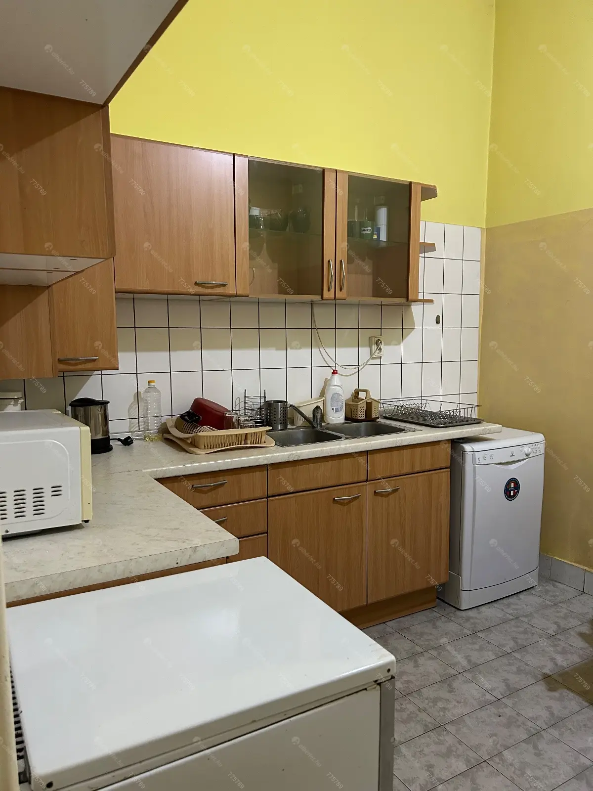 Kiadó albérlet 280000 Ft/hó áron: Budapest, VII. kerület  Erzsébet körút. Mérete: 76 nm, 2 szobás | Alberlet.hu - 6674822