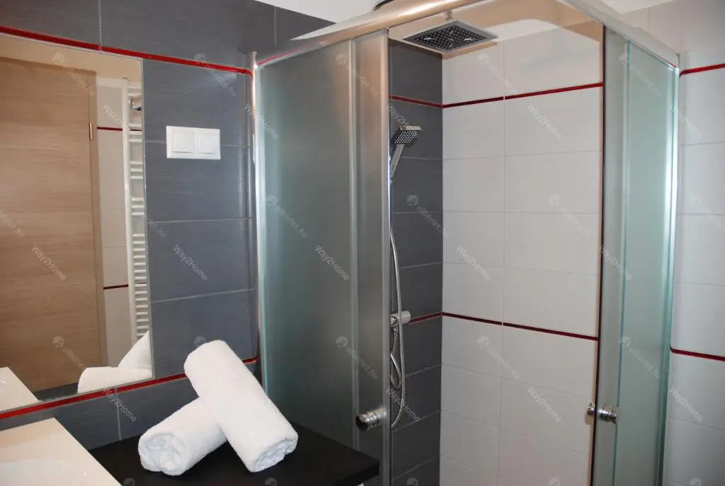 Kiadó albérlet 250000 Ft/hó áron: Budapest, VII. kerület  Erzsébet krt.  . Mérete: 43 nm, 1 szobás | Alberlet.hu - 6690002