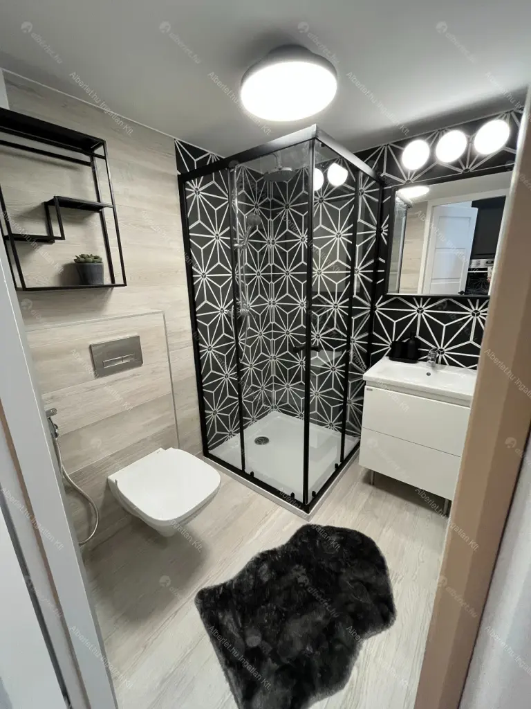 Kiadó albérlet 200000 Ft/hó áron: Budapest, VII. kerület  Garay utca. Mérete: 21 nm, 1 szobás | Alberlet.hu - 6677897