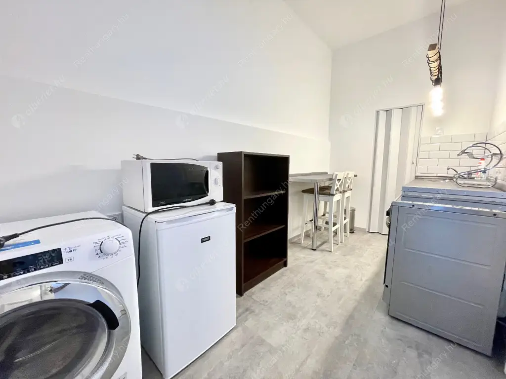 Kiadó albérlet 190000 Ft/hó áron: Budapest, VII. kerület  Garay utca. Mérete: 29 nm, 1 szobás | Alberlet.hu - 6608213