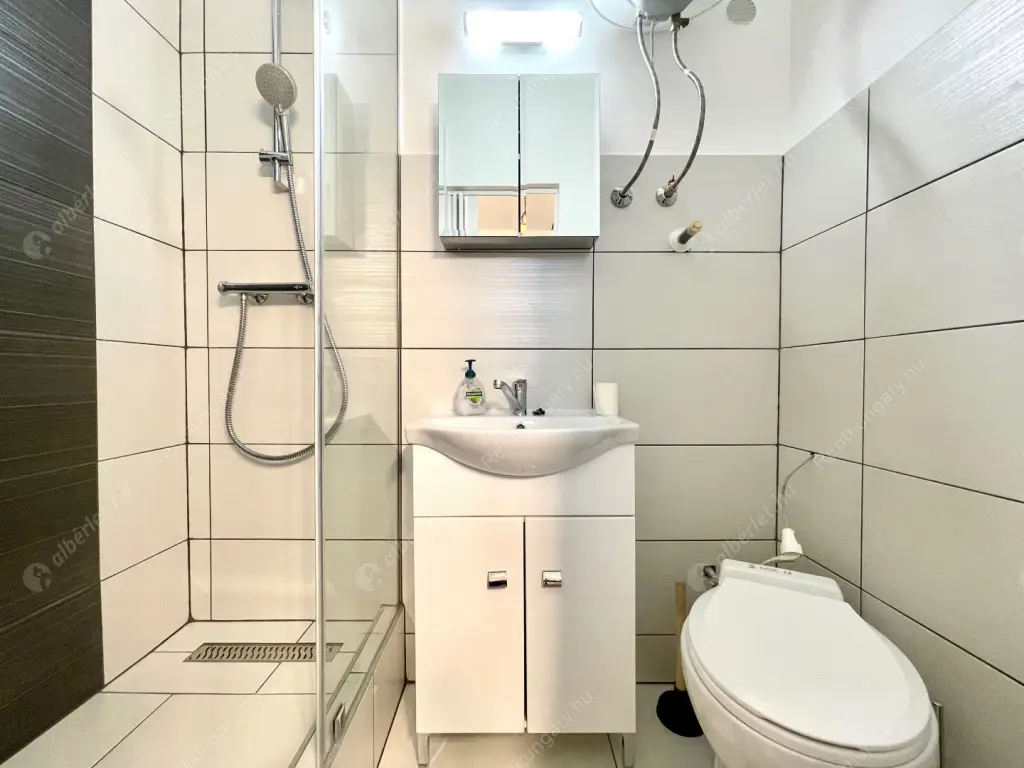 Kiadó albérlet 190000 Ft/hó áron: Budapest, VII. kerület  Garay utca. Mérete: 29 nm, 1 szobás | Alberlet.hu - 6608216