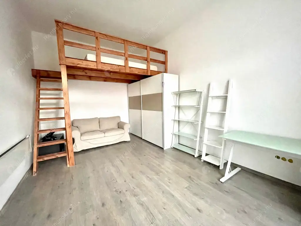 Kiadó albérlet 190000 Ft/hó áron: Budapest, VII. kerület  Garay utca. Mérete: 29 nm, 1 szobás | Alberlet.hu - 6608219