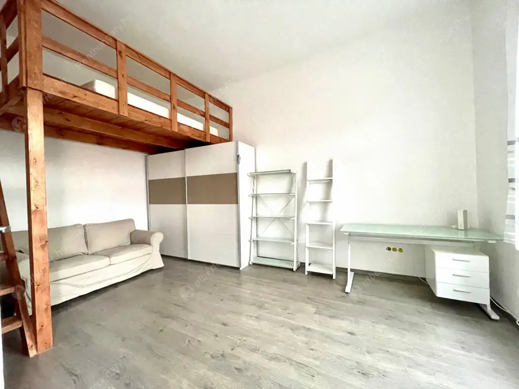 Kiadó albérlet 190000 Ft/hó áron: Budapest, VII. kerület  Garay utca. Mérete: 29 nm, 1 szobás | Alberlet.hu - 6608636