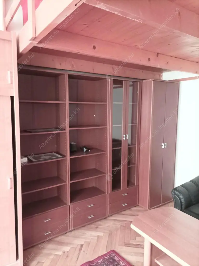 Kiadó albérlet 185000 Ft/hó áron: Budapest, VII. kerület  Garay utca. Mérete: 32 nm, 1 szobás | Alberlet.hu - 6616406