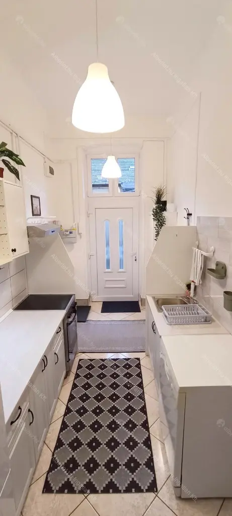 Kiadó albérlet 230000 Ft/hó áron: Budapest, VII. kerület  Garay utca. Mérete: 32 nm, 1 szobás | Alberlet.hu - 6679938