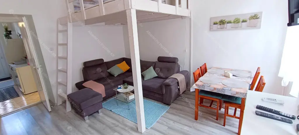 Kiadó albérlet 230000 Ft/hó áron: Budapest, VII. kerület  Garay utca. Mérete: 32 nm, 1 szobás | Alberlet.hu - 6679941