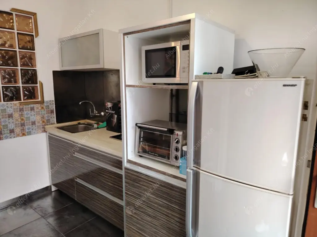 Kiadó albérlet 230000 Ft/hó áron: Budapest, VII. kerület  Garay utca. Mérete: 36 nm, 1 szobás | Alberlet.hu - 6520484