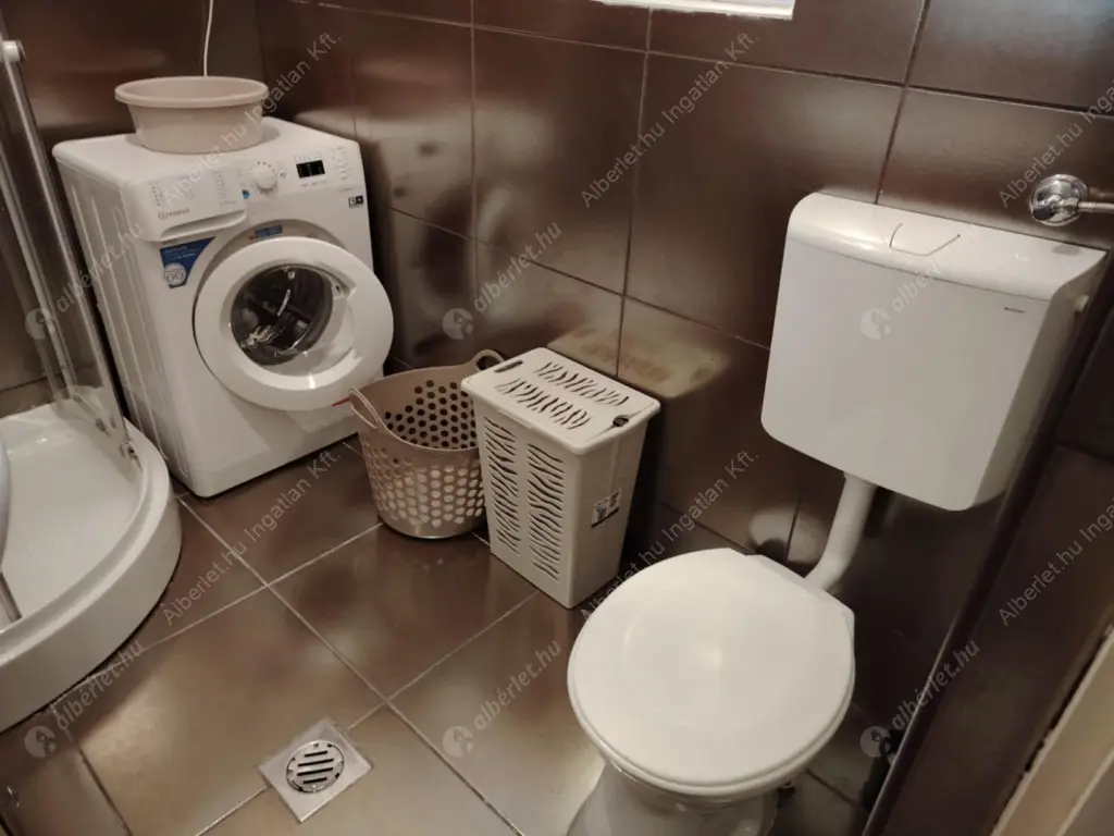 Kiadó albérlet 230000 Ft/hó áron: Budapest, VII. kerület  Garay utca. Mérete: 36 nm, 1 szobás | Alberlet.hu - 6520485