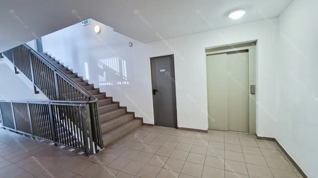 Kiadó albérlet 340000 Ft/hó áron: Budapest, VII. kerület  Garay utca. Mérete: 66 nm, 3 szobás | Alberlet.hu - 6696018