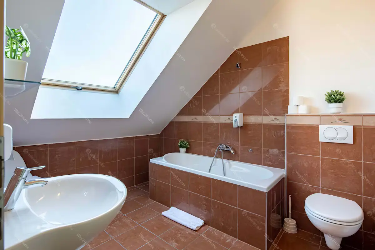 Kiadó albérlet 315000 Ft/hó áron: Budapest, VII. kerület  Gozsdu udvar. Mérete: 57 nm, 2 szobás | Alberlet.hu - 6657888