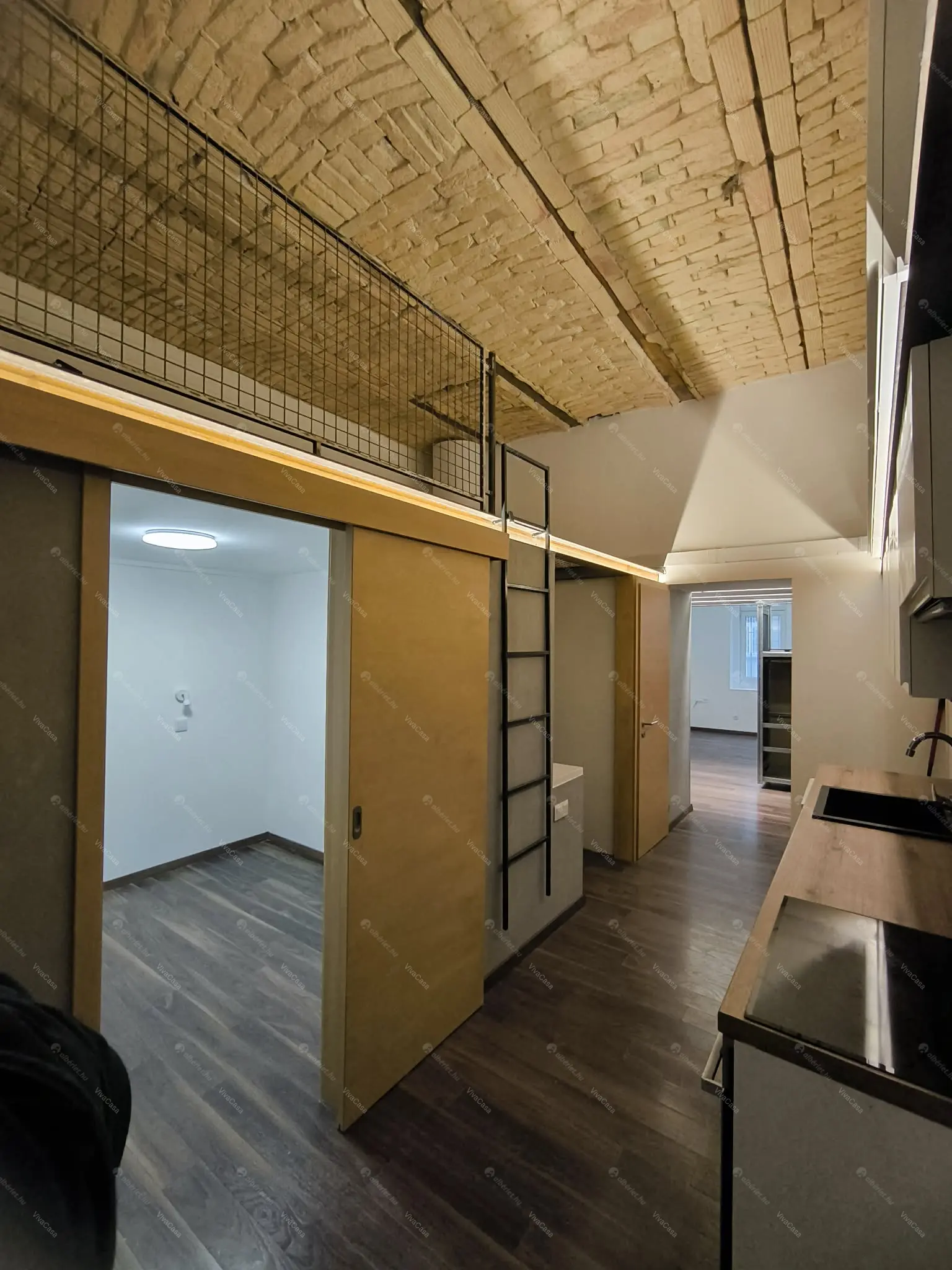 Kiadó albérlet 220000 Ft/hó áron: Budapest, VII. kerület  Hernád utca. Mérete: 38 nm, 1 szobás | Alberlet.hu - 6689726