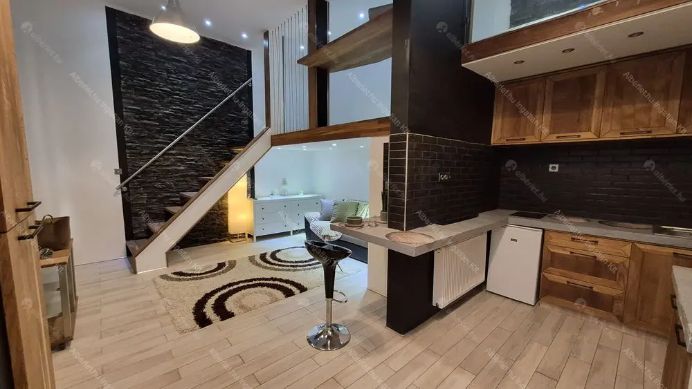 Kiadó albérlet 220000 Ft/hó áron: Budapest, VII. kerület  Hernád utca. Mérete: 42 nm, 1 szobás | Alberlet.hu - 6673910