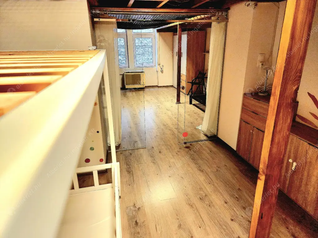 Kiadó albérlet 245000 Ft/hó áron: Budapest, VII. kerület  Hernád utca. Mérete: 49 nm, 2 szobás | Alberlet.hu - 6605608