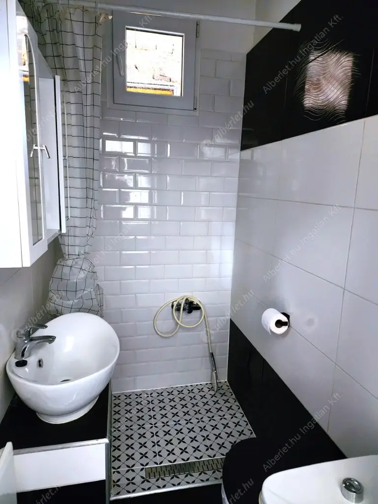 Kiadó albérlet 245000 Ft/hó áron: Budapest, VII. kerület  Hernád utca. Mérete: 49 nm, 2 szobás | Alberlet.hu - 6605618