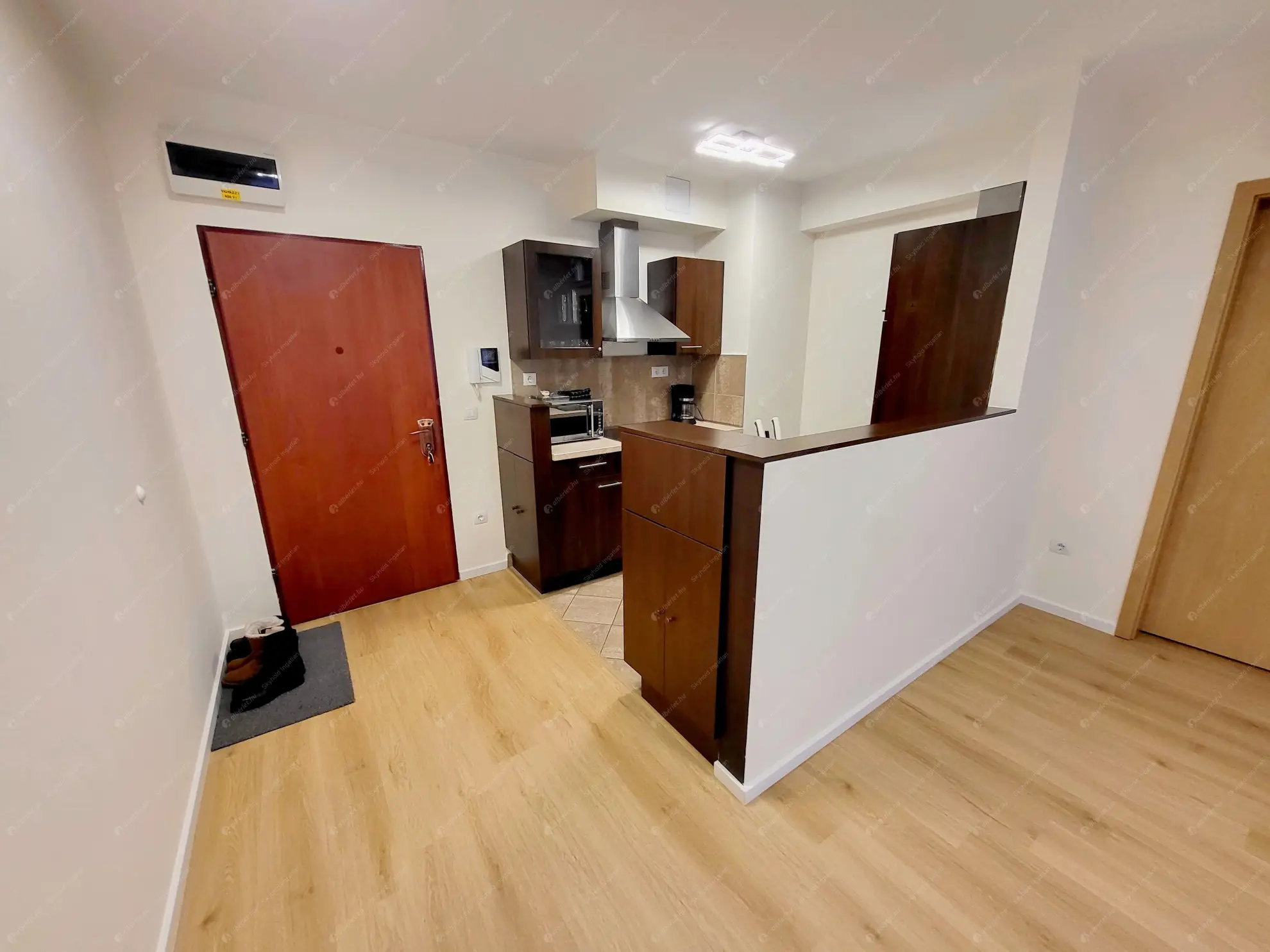 Kiadó albérlet 270000 Ft/hó áron: Budapest, VII. kerület  Holló utca. Mérete: 41 nm, 1 szobás | Alberlet.hu - 6620971