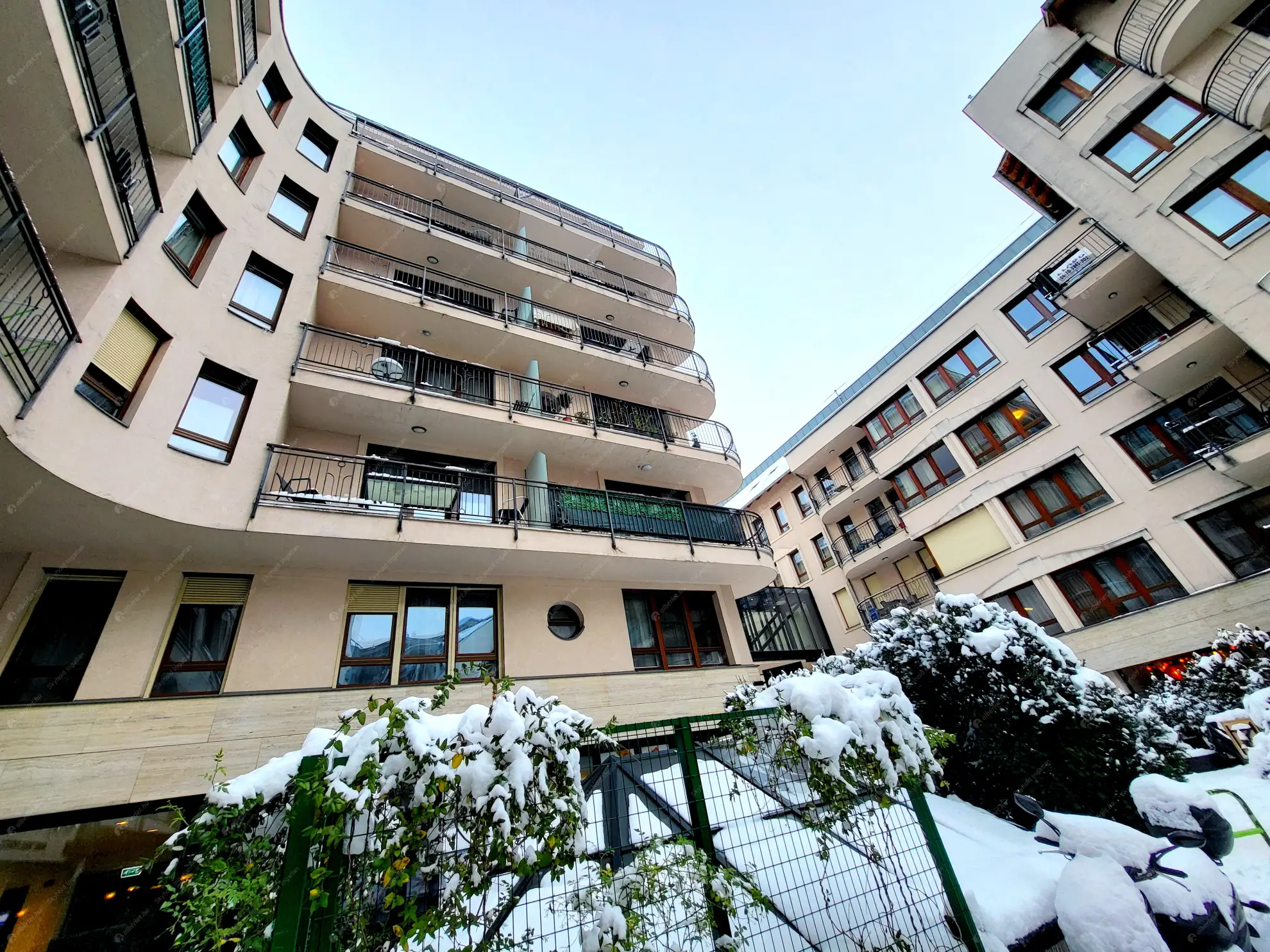 Kiadó albérlet 270000 Ft/hó áron: Budapest, VII. kerület  Holló utca. Mérete: 41 nm, 1 szobás | Alberlet.hu - 6620984