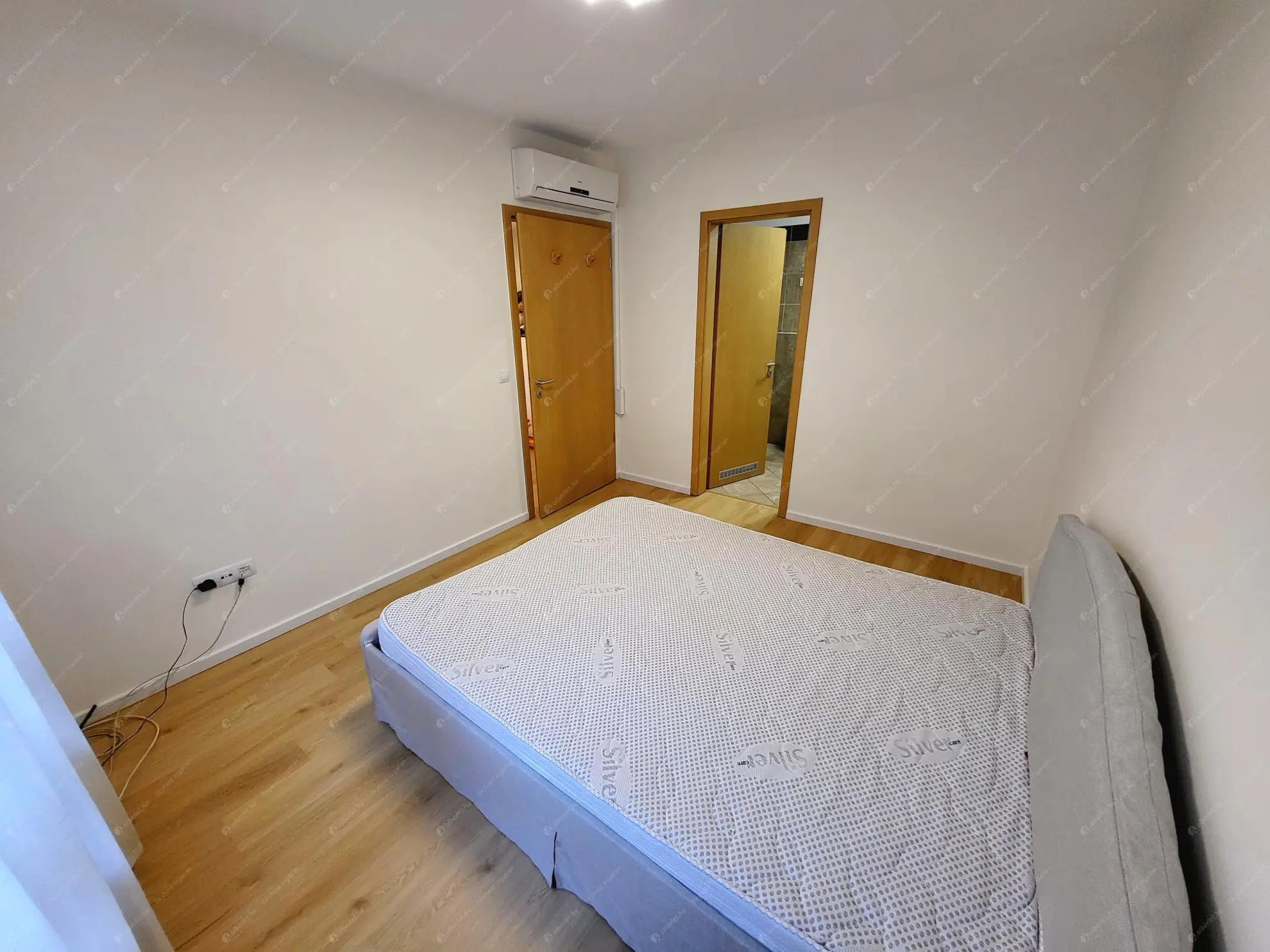 Kiadó albérlet 270000 Ft/hó áron: Budapest, VII. kerület  Holló utca. Mérete: 41 nm, 1 szobás | Alberlet.hu - 6620998