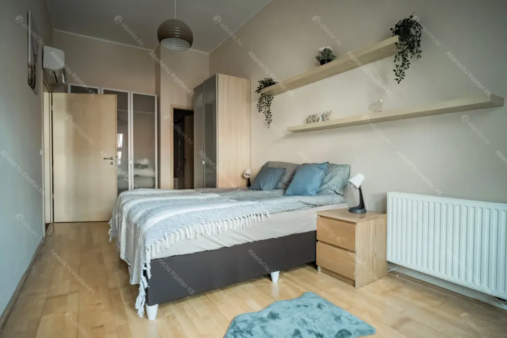 Kiadó albérlet 315000 Ft/hó áron: Budapest, VII. kerület  Holló utca. Mérete: 56 nm, 2 szobás | Alberlet.hu - 6702672