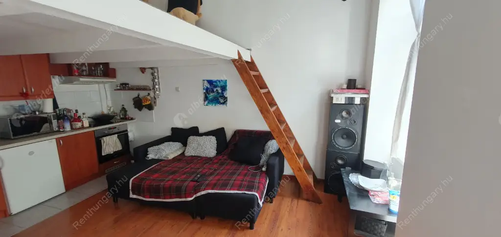 Kiadó albérlet 340000 Ft/hó áron: Budapest, VII. kerület  Holló utca. Mérete: 65 nm, 2 szobás | Alberlet.hu - 6605747