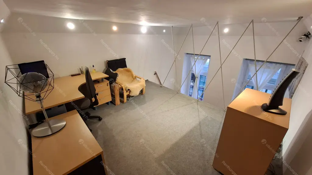 Kiadó albérlet 280000 Ft/hó áron: Budapest, VII. kerület  Holló utca. Mérete: 65 nm, 2 szobás | Alberlet.hu - 6645166