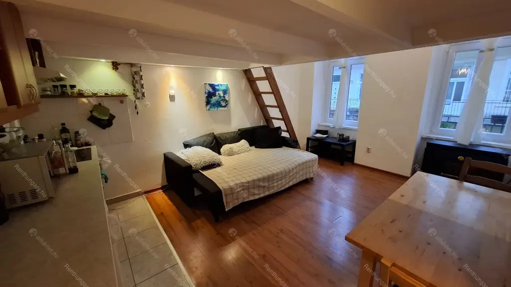 Kiadó albérlet 240000 Ft/hó áron: Budapest, VII. kerület  Holló utca. Mérete: 65 nm, 2 szobás | Alberlet.hu - 6695977