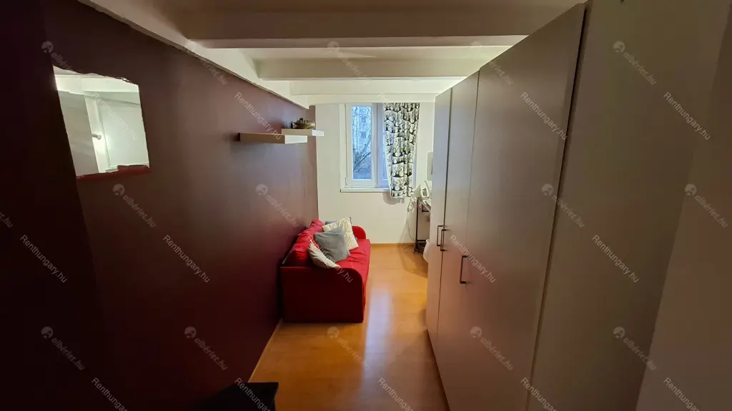 Kiadó albérlet 240000 Ft/hó áron: Budapest, VII. kerület  Holló utca. Mérete: 65 nm, 2 szobás | Alberlet.hu - 6695983