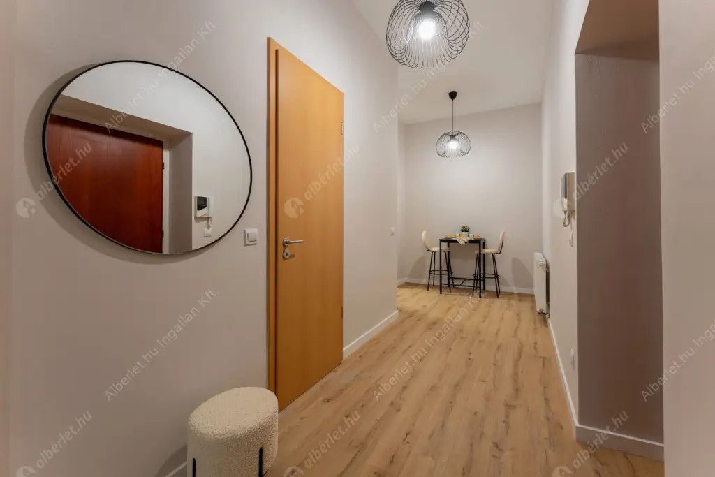 Kiadó albérlet 490000 Ft/hó áron: Budapest, VII. kerület  Holló utca. Mérete: 73 nm, 3 szobás | Alberlet.hu - 6579251