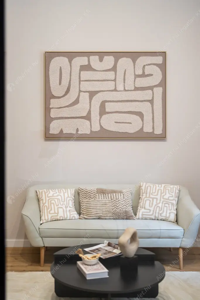 Kiadó albérlet 490000 Ft/hó áron: Budapest, VII. kerület  Holló utca. Mérete: 73 nm, 3 szobás | Alberlet.hu - 6579257