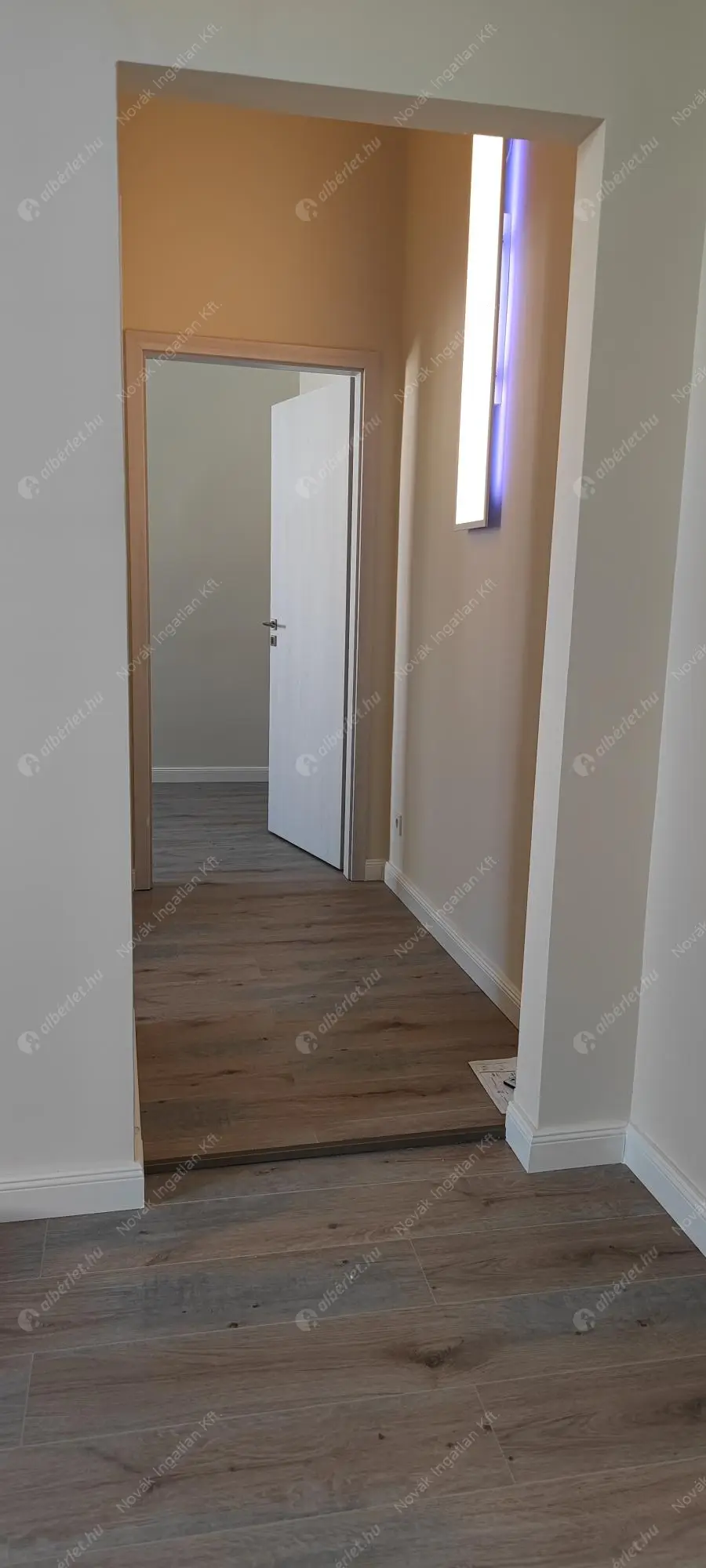 Kiadó albérlet 285000 Ft/hó áron: Budapest, VII. kerület  Huszár utca. Mérete: 60 nm, 2 szobás | Alberlet.hu - 6594985