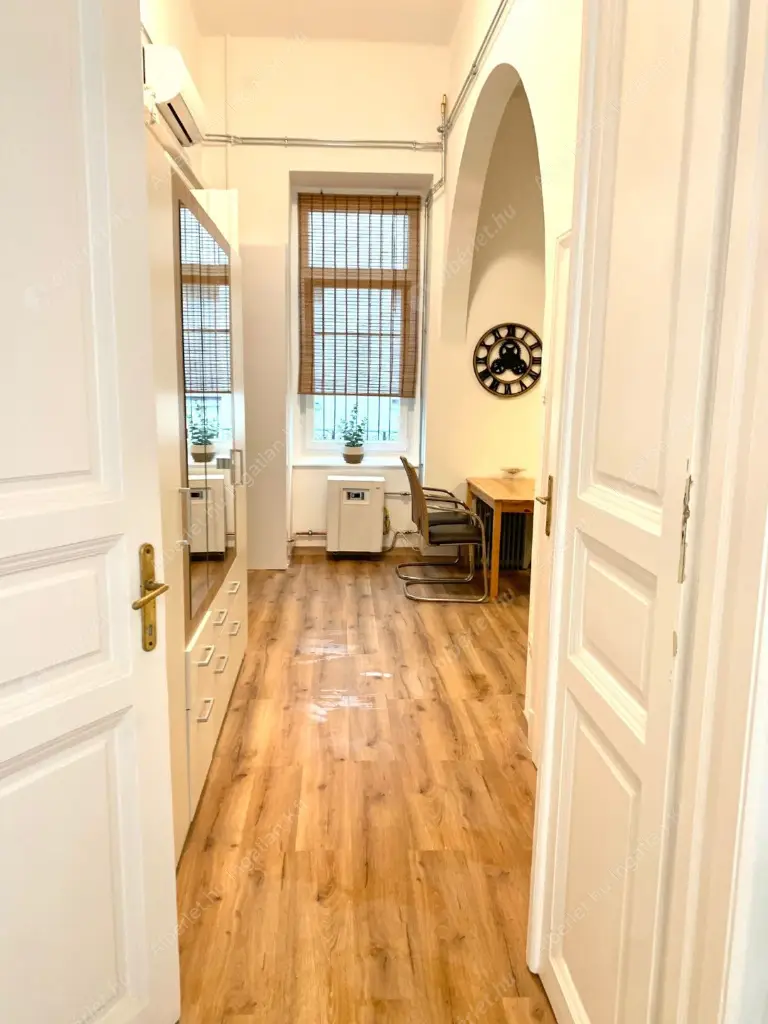 Kiadó albérlet 623000 Ft/hó áron: Budapest, VII. kerület  Huszár utca. Mérete: 80 nm, 3 szobás | Alberlet.hu - 6568488