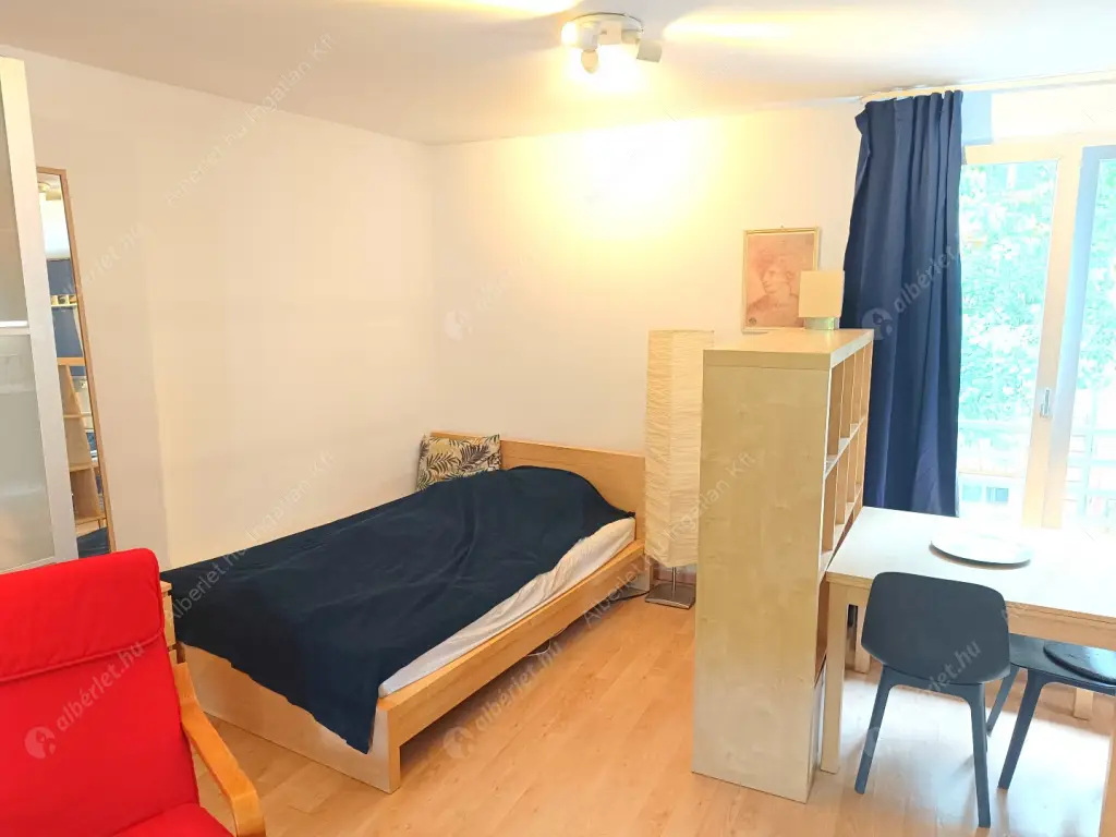 Kiadó albérlet 199000 Ft/hó áron: Budapest, VII. kerület  Hutyra Ferenc utca. Mérete: 41 nm, 1 szobás | Alberlet.hu - 6571123