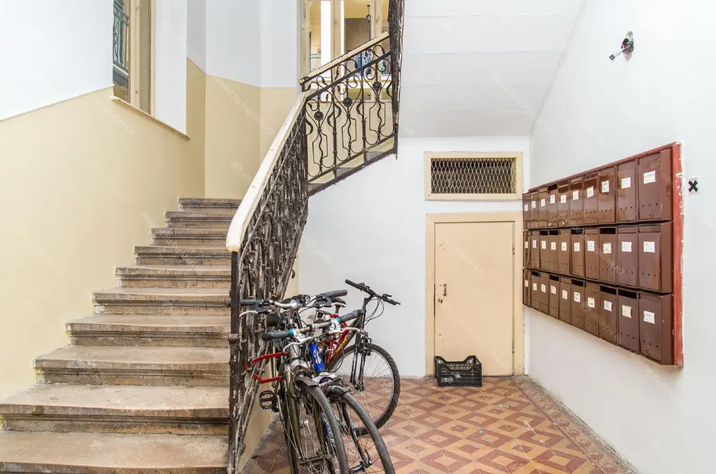 Kiadó albérlet 400000 Ft/hó áron: Budapest, VII. kerület  István utca. Mérete: 136 nm, 4 szobás | Alberlet.hu - 6707586