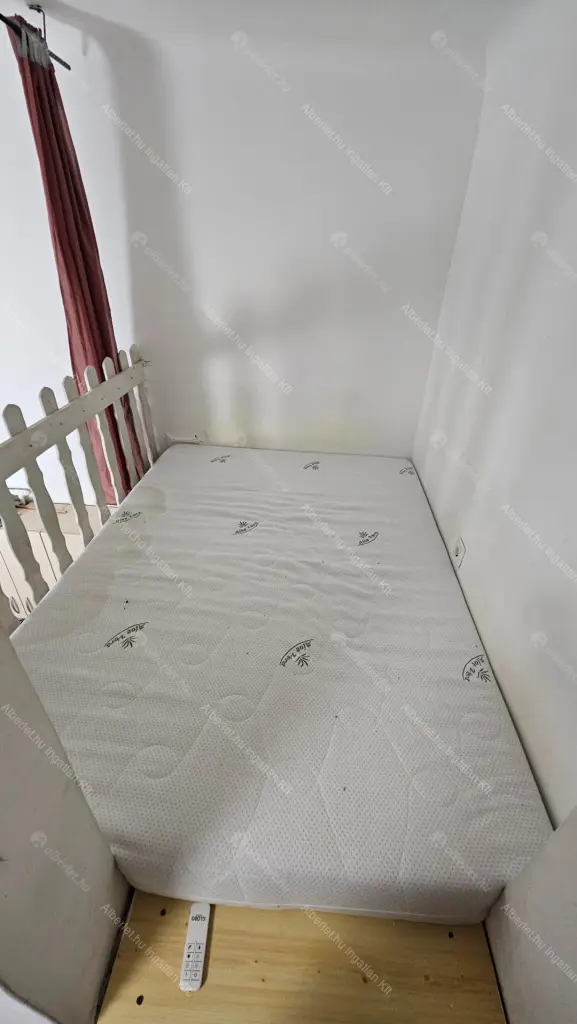 Kiadó albérlet 160000 Ft/hó áron: Budapest, VII. kerület  István utca. Mérete: 27 nm, 1 szobás | Alberlet.hu - 6680363