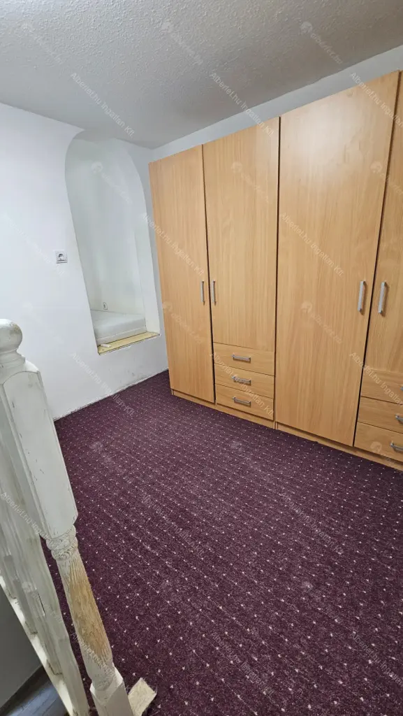 Kiadó albérlet 160000 Ft/hó áron: Budapest, VII. kerület  István utca. Mérete: 27 nm, 1 szobás | Alberlet.hu - 6680364